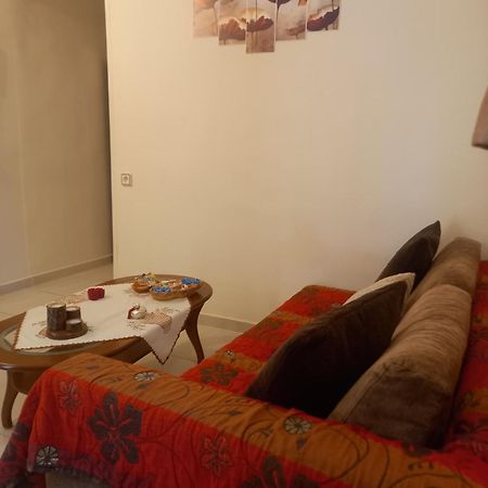 Angela'S Cute Apartment Análipsis エクステリア 写真